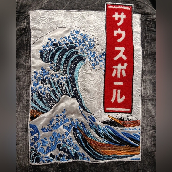 Y2K Southpole w/ patchs denim jacket, Small, Black/Charcoal denim, Great cond. - Picture 9 of 10